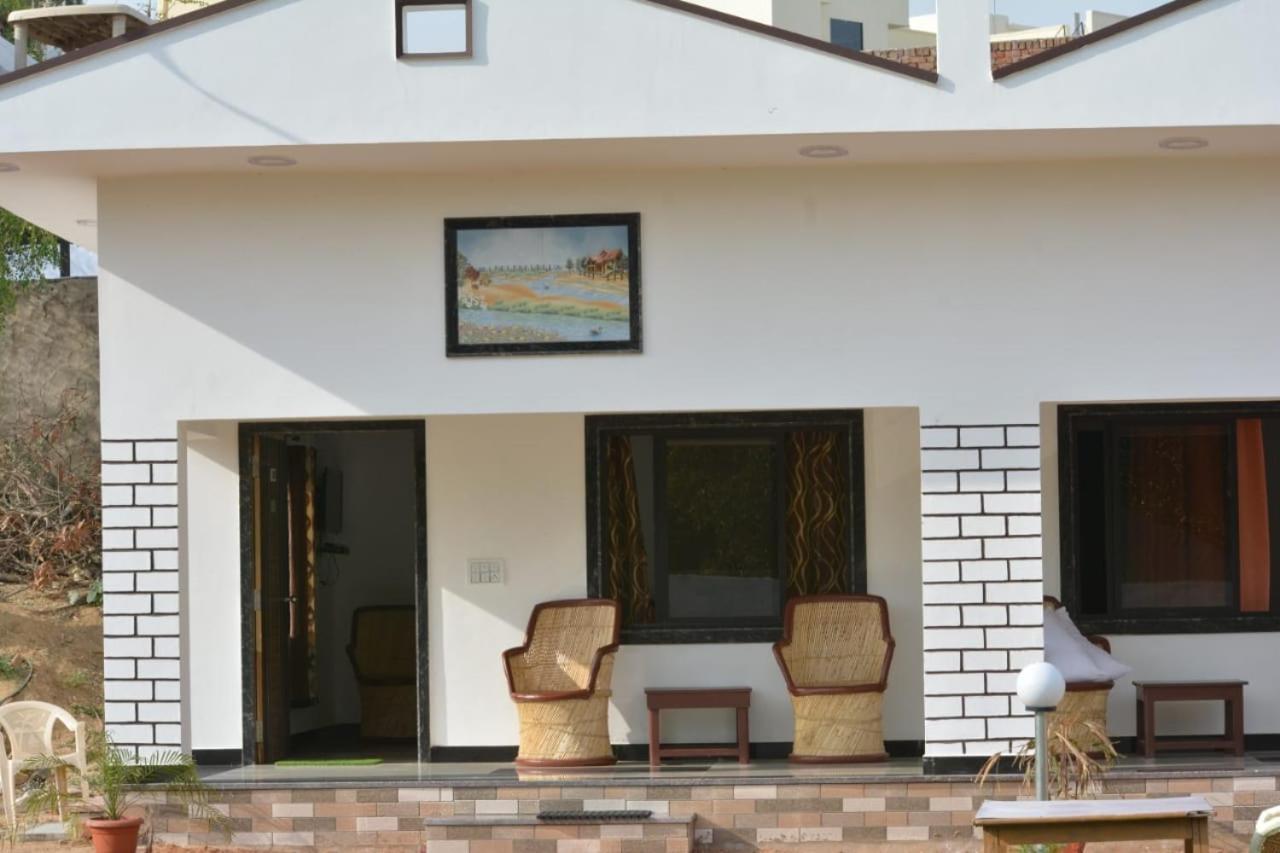 פושקאר Mango Tree Resort מראה חיצוני תמונה